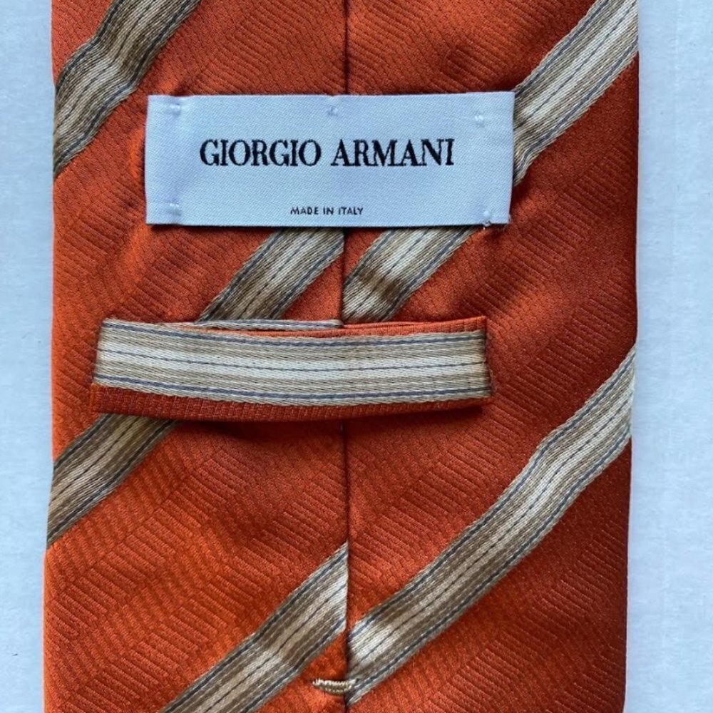 Giorgio Armarni Silk Tie - Picture 2 of 5